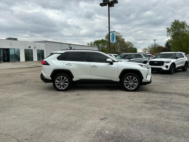 used 2019 Toyota RAV4 car, priced at $27,096