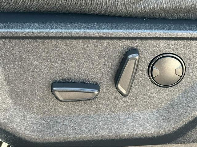 used 2022 Ford F-150 car, priced at $38,900