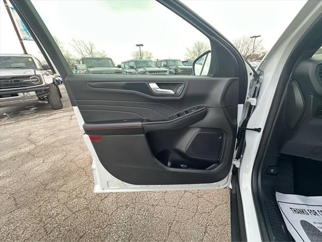 used 2023 Ford Escape car, priced at $25,796