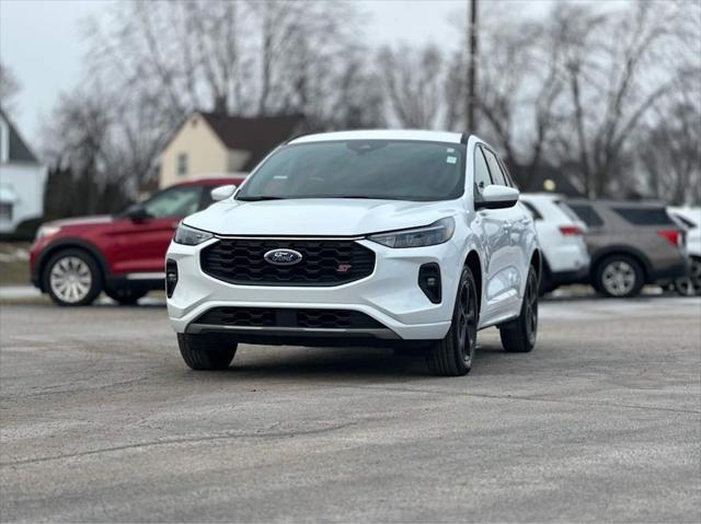 used 2023 Ford Escape car, priced at $25,796