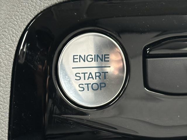 new 2025 Ford Escape car, priced at $31,225