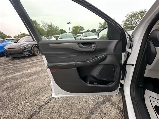 new 2025 Ford Escape car, priced at $29,638