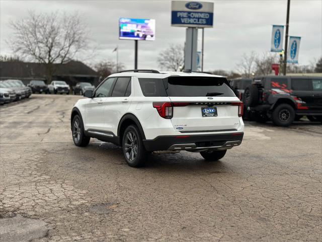 new 2025 Ford Explorer car, priced at $46,875