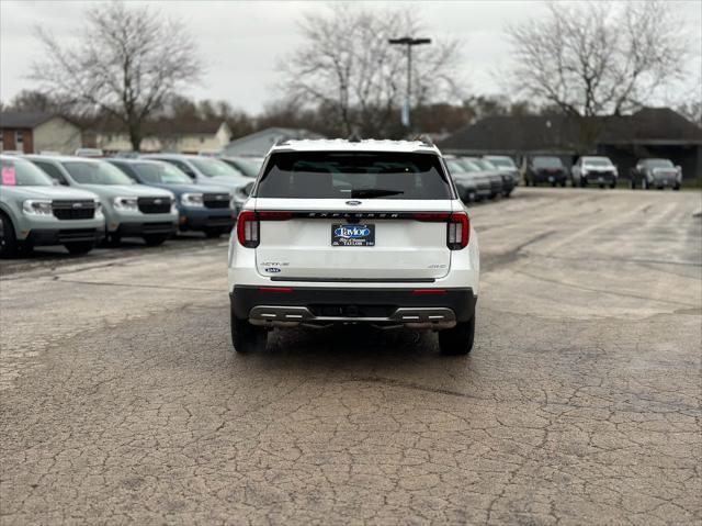 new 2025 Ford Explorer car, priced at $46,875