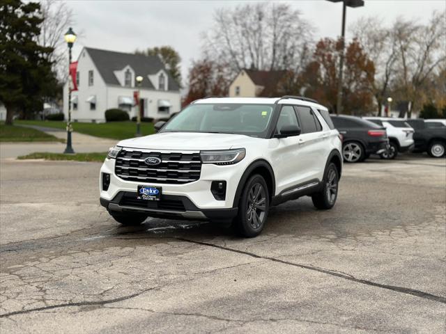 new 2025 Ford Explorer car, priced at $46,875