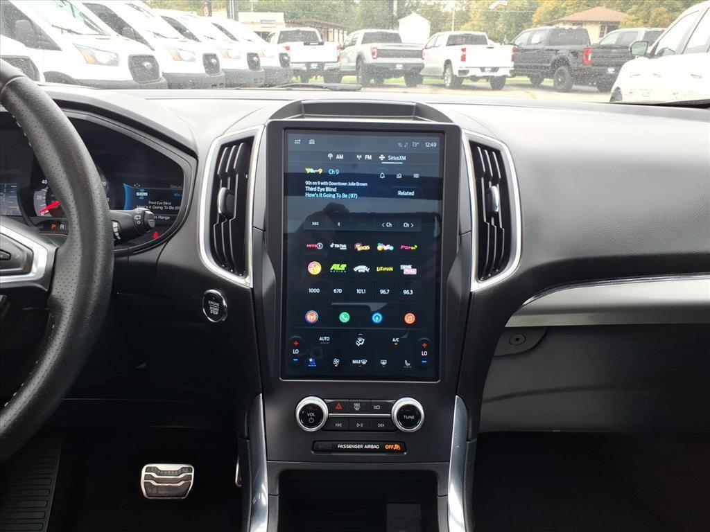 used 2022 Ford Edge car, priced at $33,996