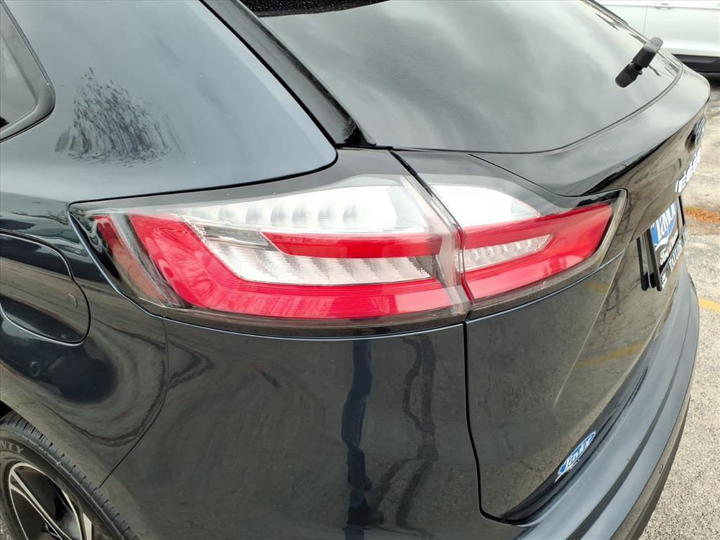 used 2022 Ford Edge car, priced at $33,996