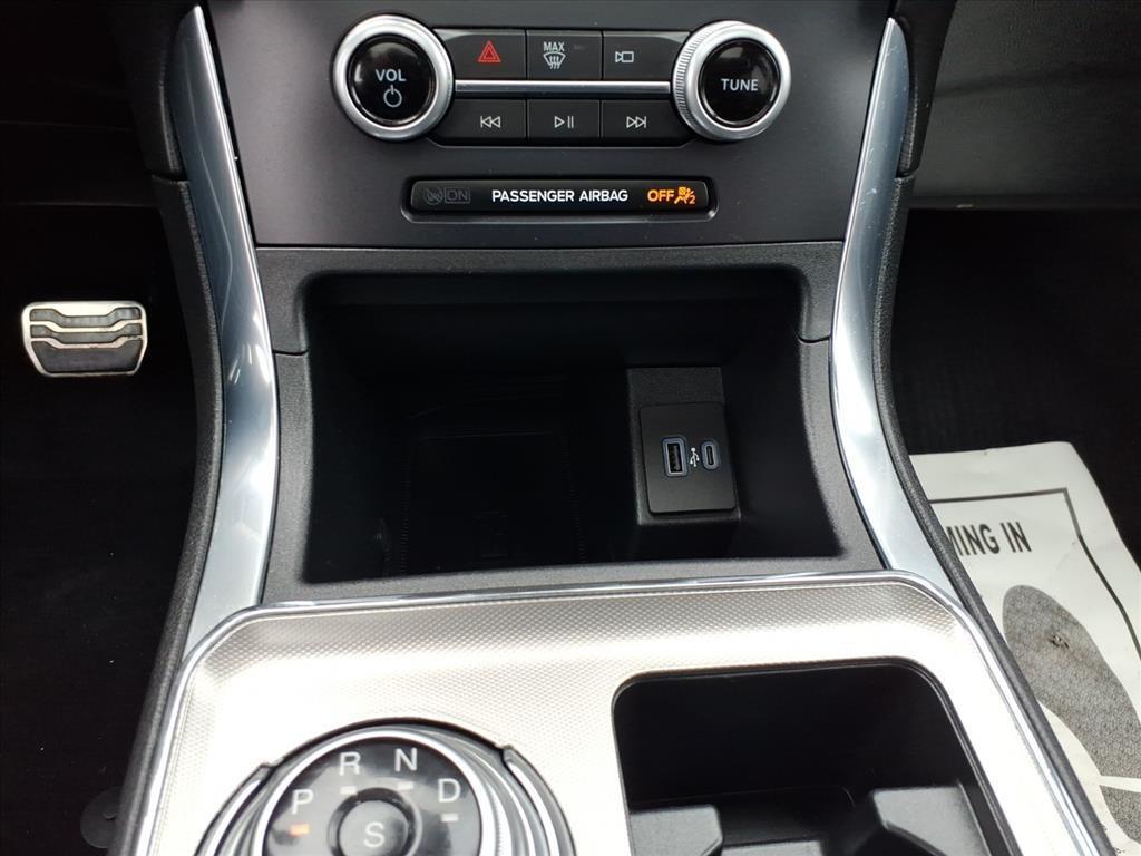 used 2022 Ford Edge car, priced at $33,996