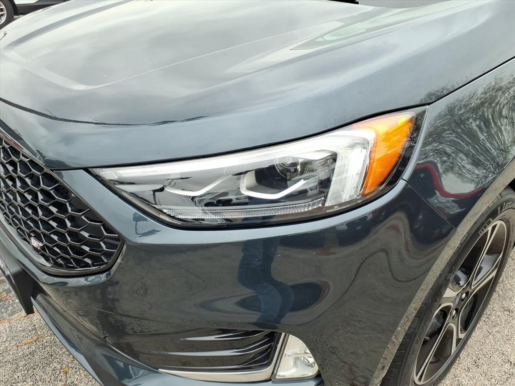 used 2022 Ford Edge car, priced at $33,996