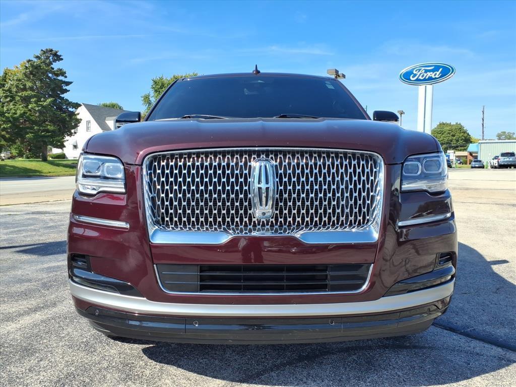 used 2024 Lincoln Navigator car, priced at $59,996