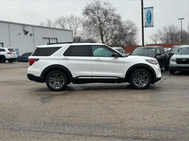 new 2025 Ford Explorer car, priced at $45,263