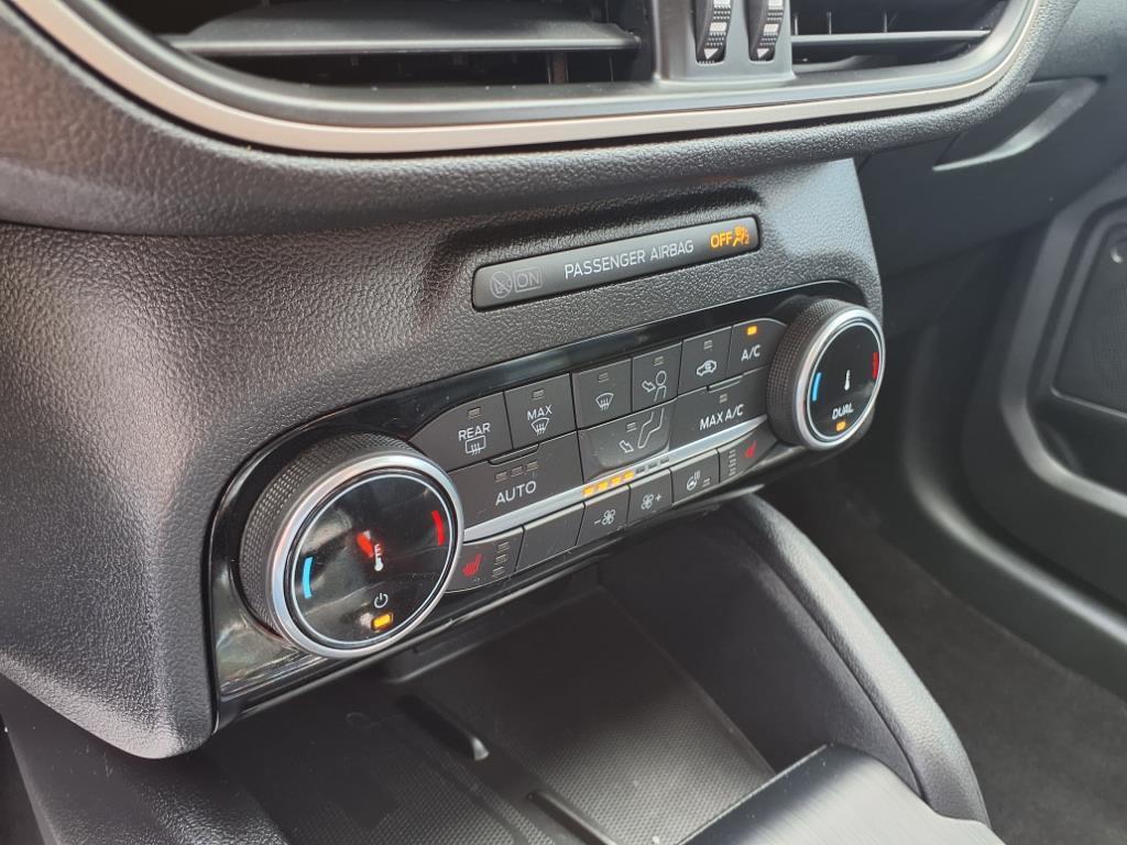 used 2022 Ford Escape car, priced at $24,772