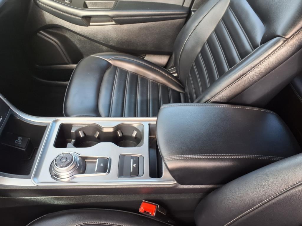 used 2024 Ford Edge car, priced at $28,496