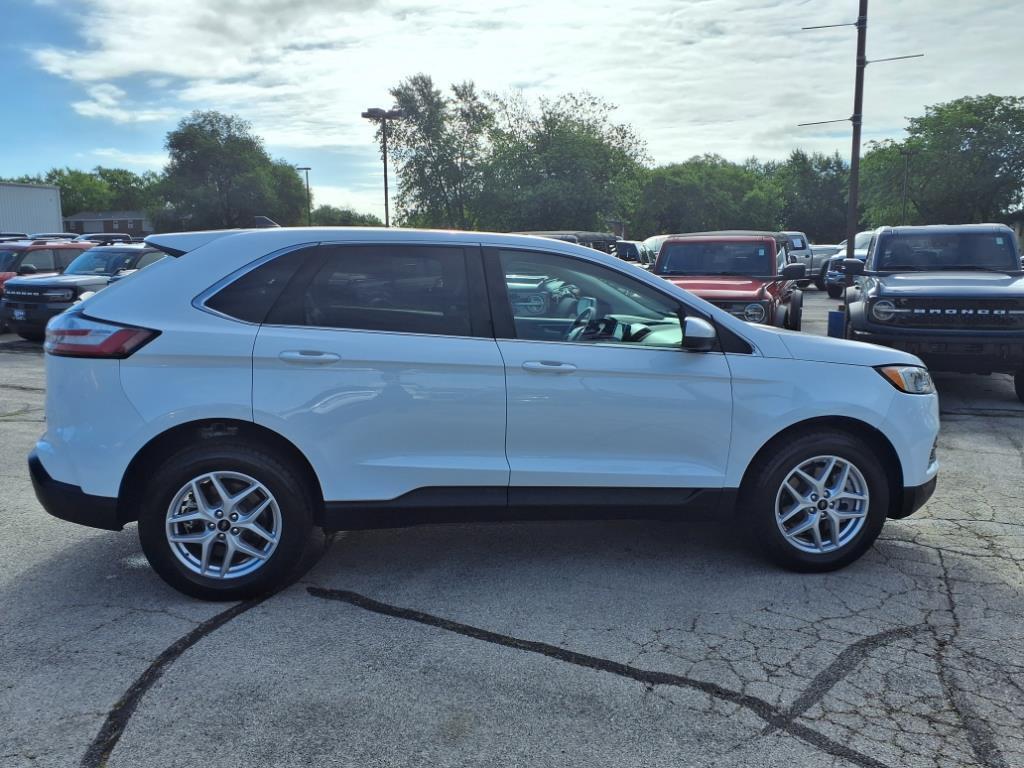 used 2024 Ford Edge car, priced at $28,496