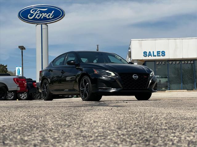 used 2023 Nissan Altima car, priced at $21,995