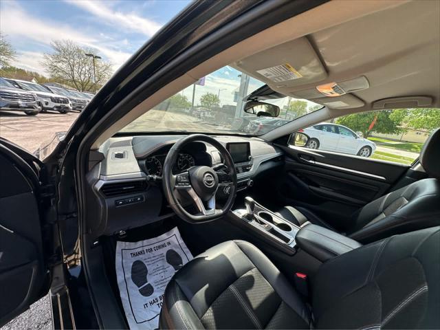 used 2023 Nissan Altima car, priced at $21,995