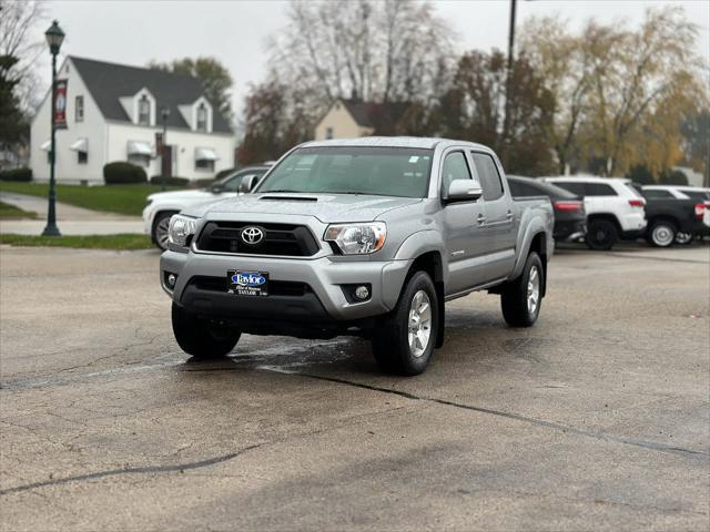 used 2015 Toyota Tacoma car, priced at $29,030