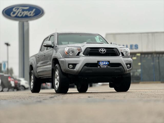 used 2015 Toyota Tacoma car, priced at $29,030