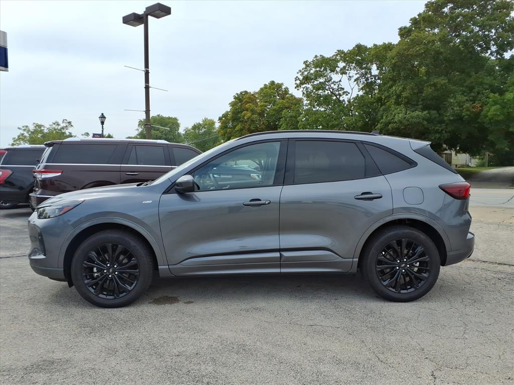 used 2025 Ford Escape car, priced at $33,396