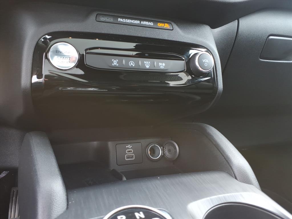 used 2025 Ford Escape car, priced at $33,396