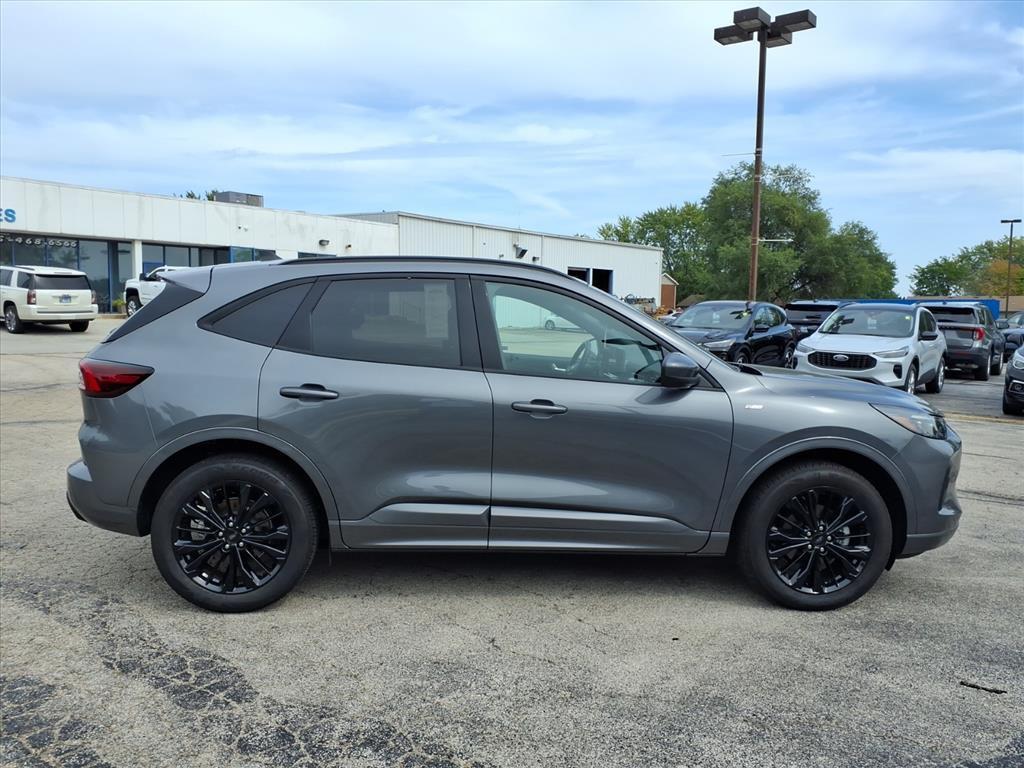 used 2025 Ford Escape car, priced at $33,396