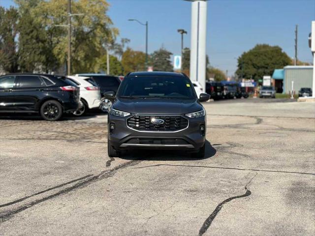 new 2025 Ford Escape car, priced at $33,888