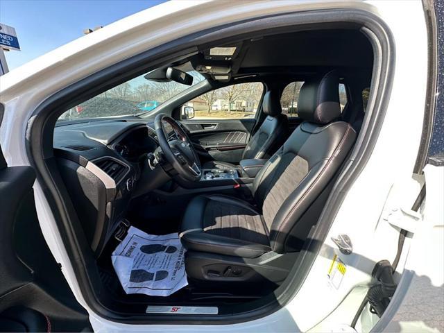 used 2022 Ford Edge car, priced at $29,945