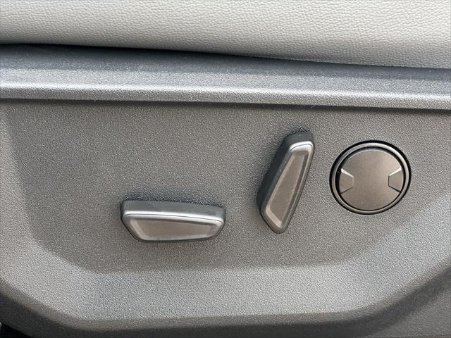 new 2025 Ford F-150 Lightning car, priced at $66,057