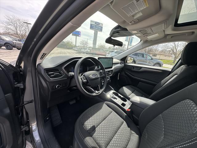 new 2025 Ford Escape car, priced at $31,371