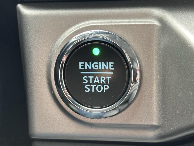 used 2021 Ford F-150 car, priced at $37,595