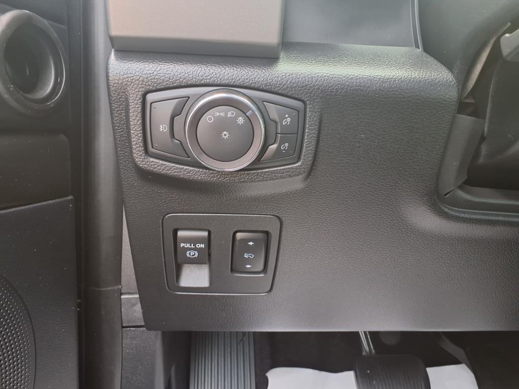 used 2018 Ford Expedition car, priced at $23,996