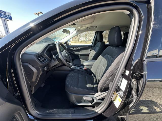 new 2025 Ford Escape car, priced at $30,904