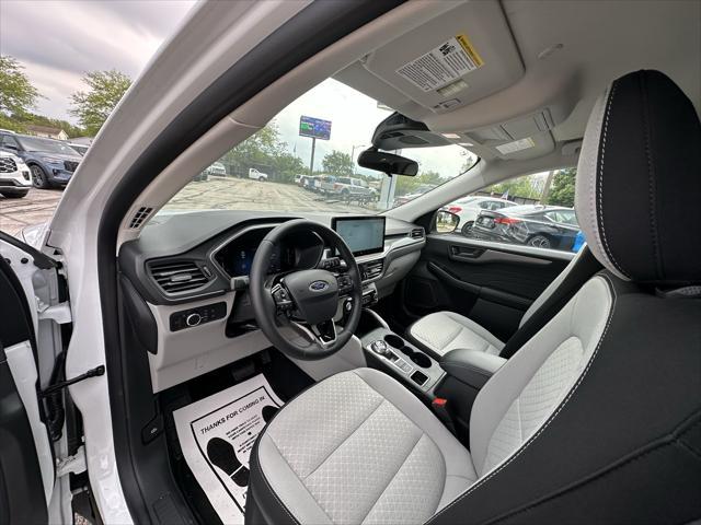 new 2025 Ford Escape car, priced at $31,081