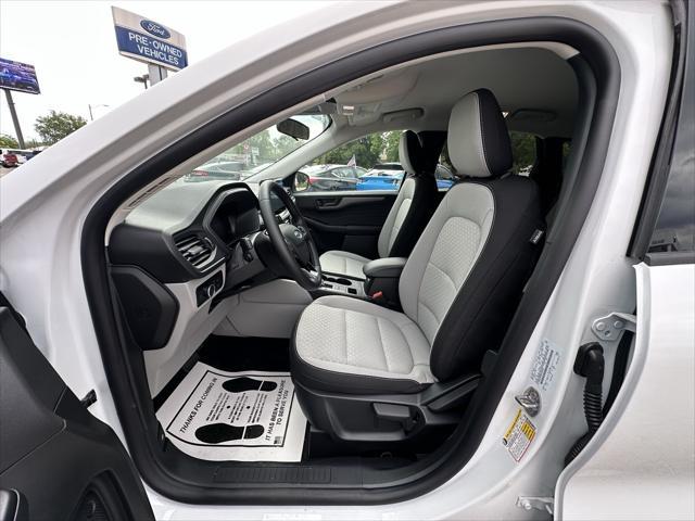 new 2025 Ford Escape car, priced at $31,081