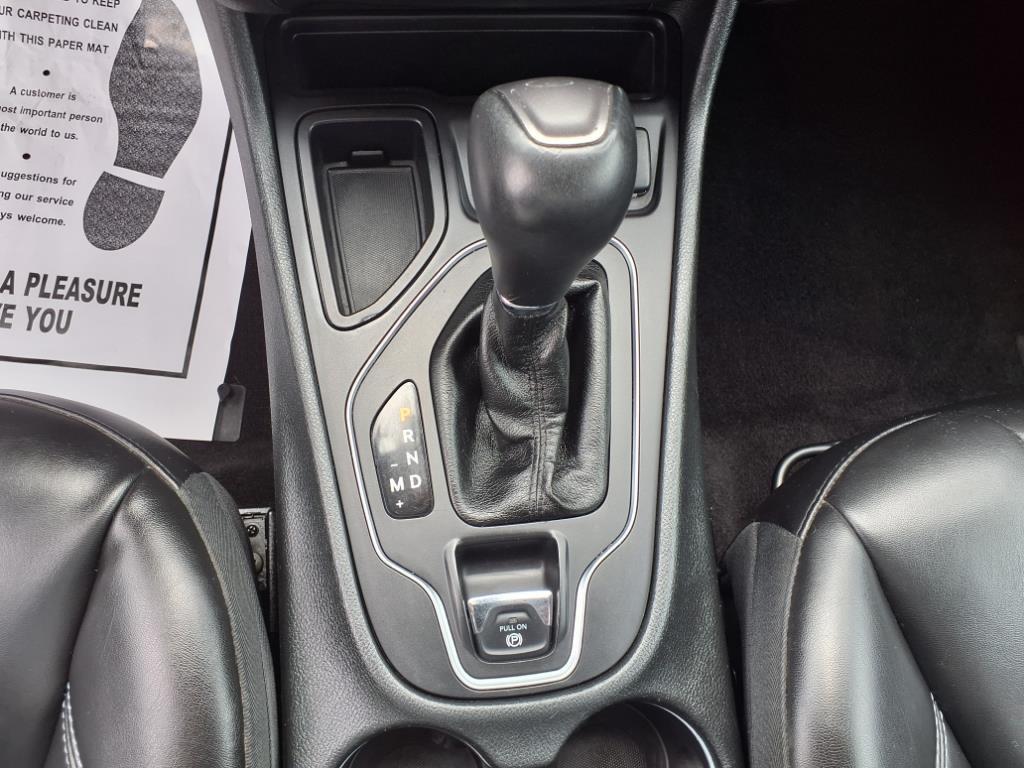 used 2019 Jeep Cherokee car, priced at $18,998