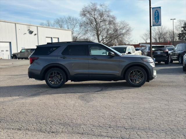 new 2025 Ford Explorer car, priced at $60,050