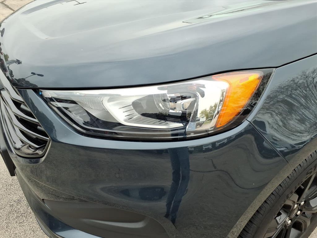 used 2024 Ford Edge car, priced at $26,222