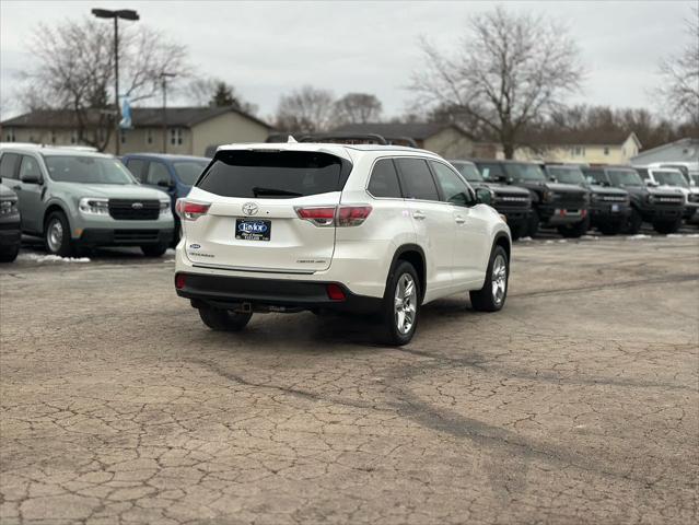 used 2016 Toyota Highlander car, priced at $24,500