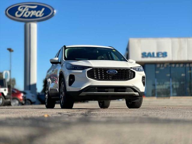 new 2025 Ford Escape car, priced at $38,888