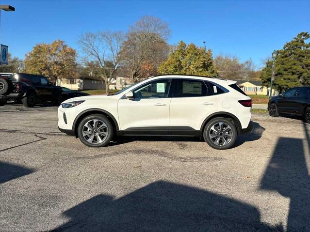 new 2025 Ford Escape car, priced at $38,888