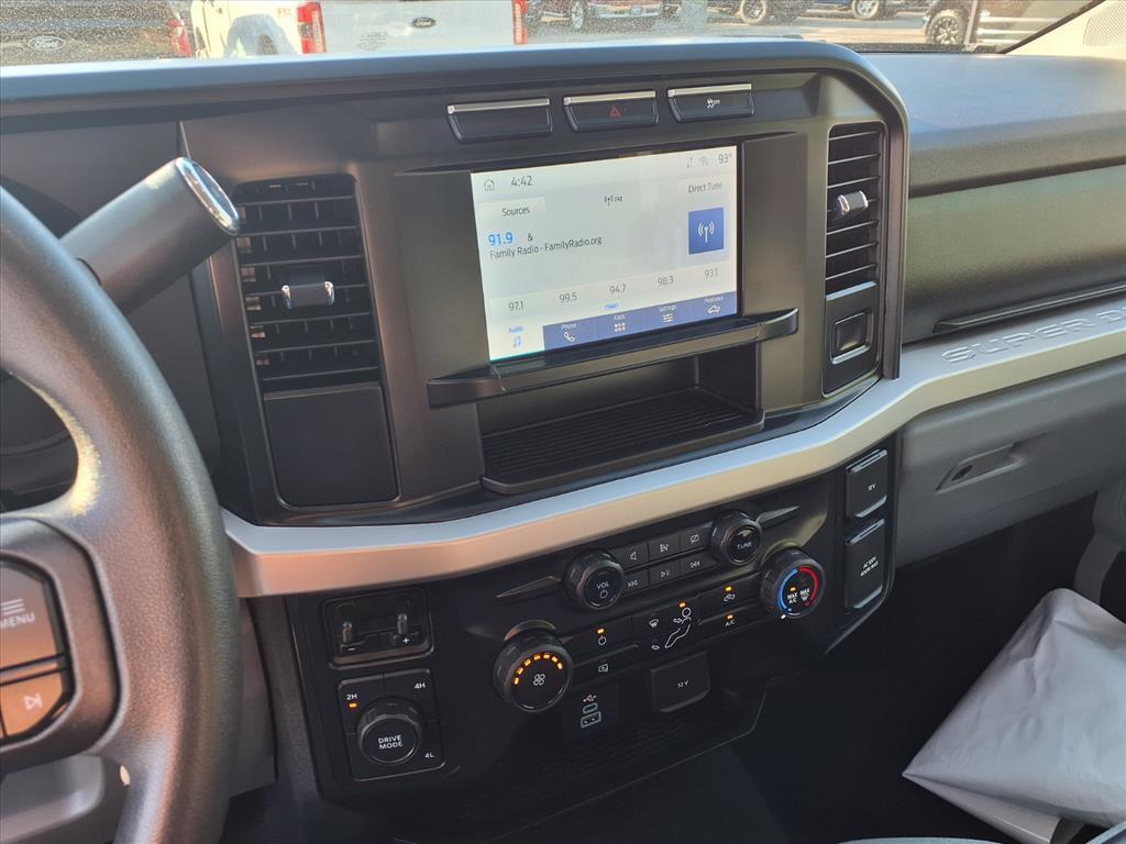 used 2024 Ford F-250 car, priced at $50,802