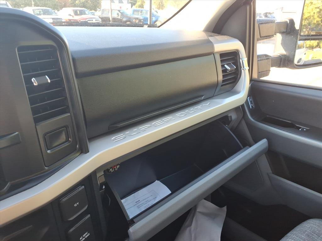 used 2024 Ford F-250 car, priced at $50,802