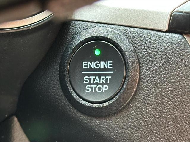 used 2022 Ford Escape car, priced at $21,336