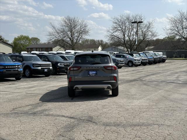new 2025 Ford Escape car, priced at $29,321