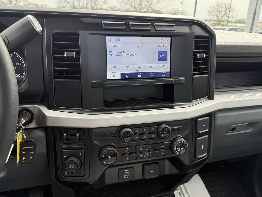new 2024 Ford F-250 car, priced at $54,056