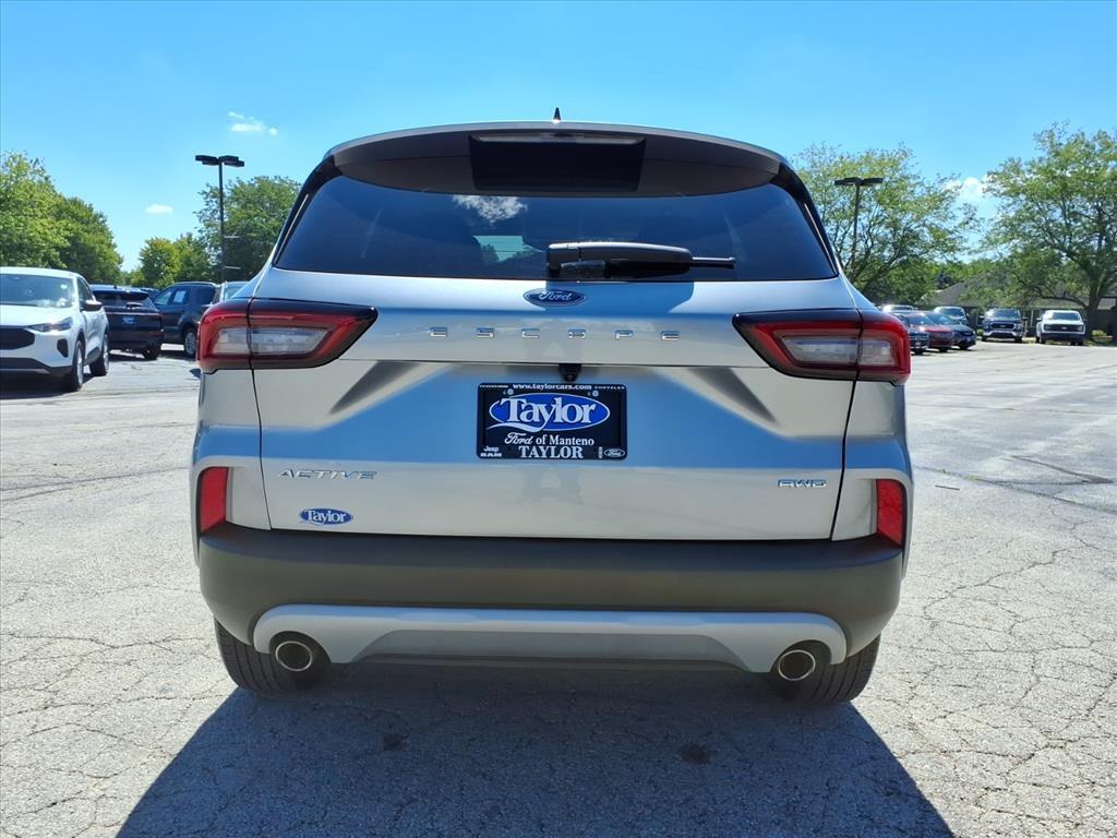 used 2023 Ford Escape car, priced at $26,318