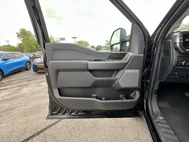new 2025 Ford F-250 car, priced at $81,525