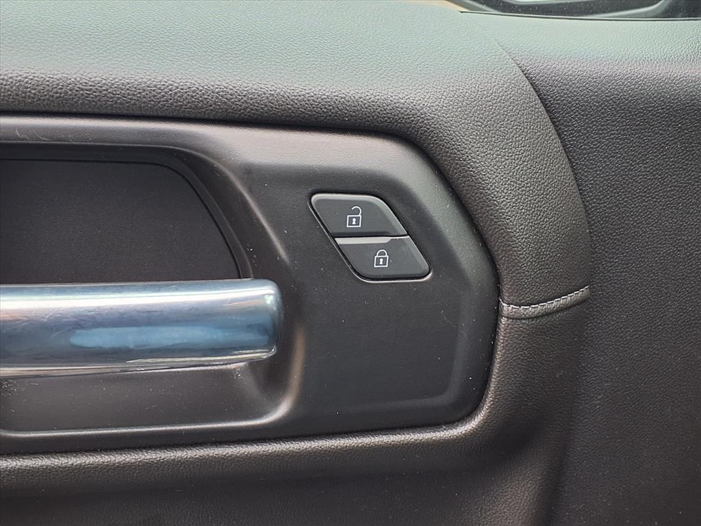 used 2021 Chevrolet Silverado 1500 car, priced at $38,995