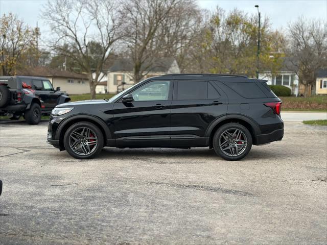 new 2025 Ford Explorer car, priced at $60,120