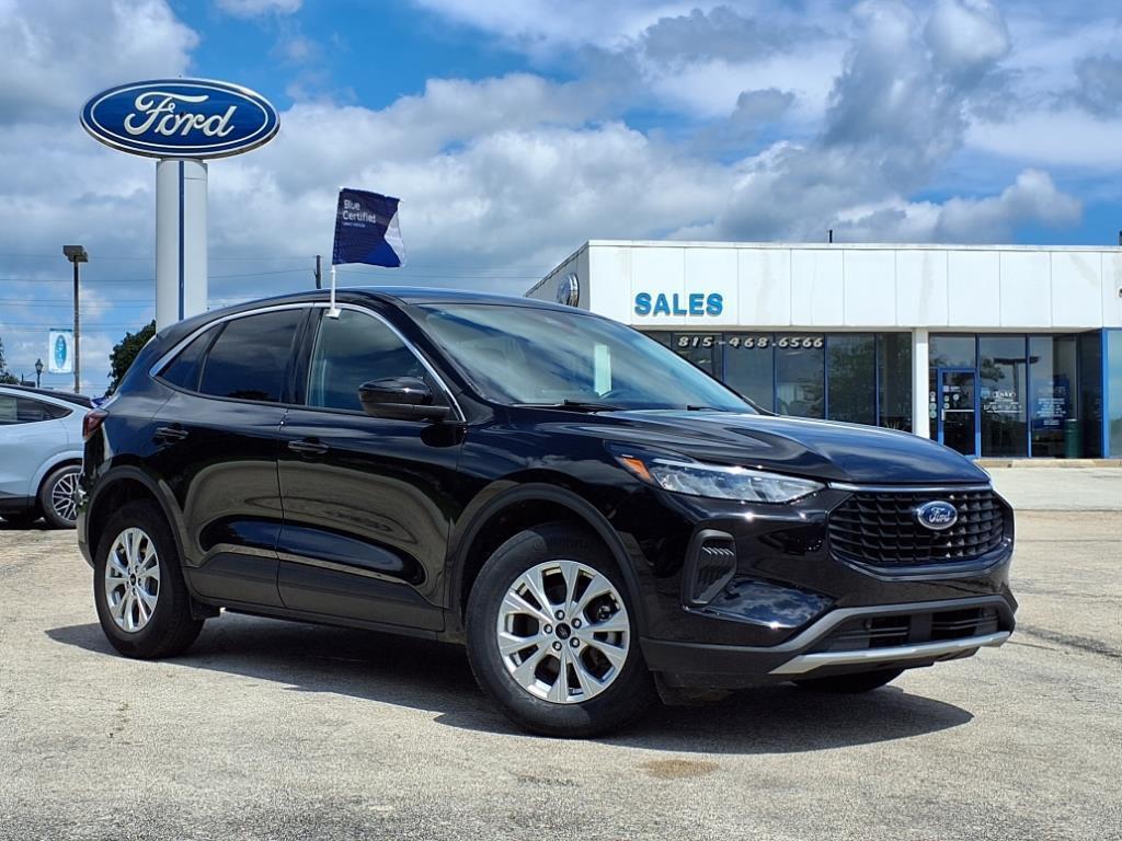 used 2023 Ford Escape car, priced at $26,896